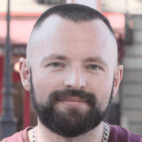Dan C. Edwards, software engineer and founder of Wholesale Handler, the customer order portal for wholesalers.